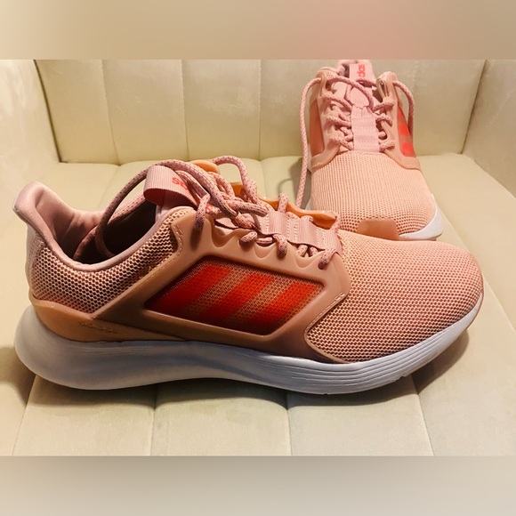 adidas Shoes - adidas Cloudfoam Comfort Women’s Sneakers – Size 9.5